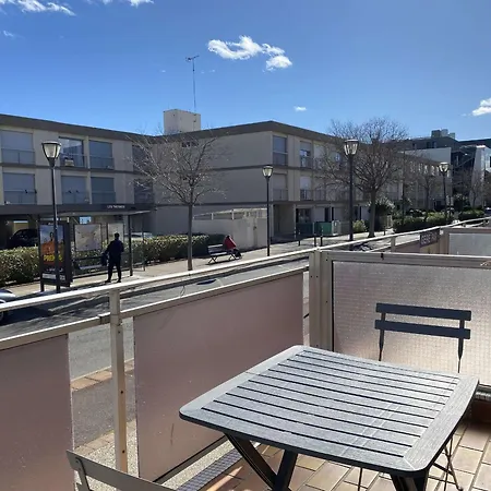 T1 Avec Terrasse, Veranda Et Climatisation A Balaruc-les-bains, Expose Sud, 2 Etoiles - Fr-1-553-5 شقة *